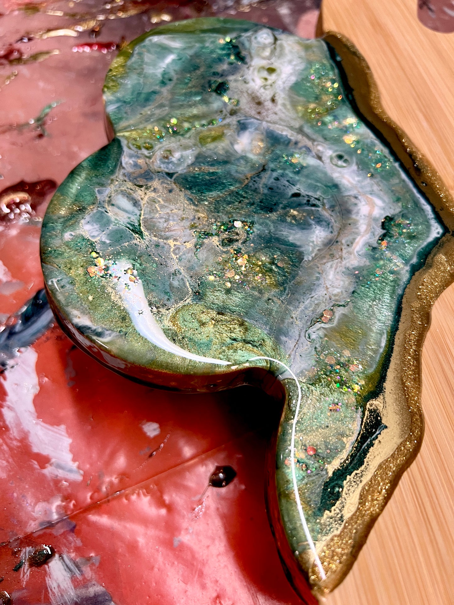 Bamboo - Lucky Shamrock - Charcuterie Board, 3 sauce dishes & 4 Utensils Set