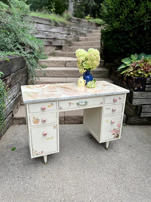 Pink Fantasy Marble - Faerie Desk