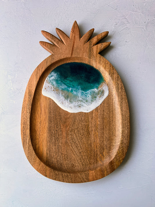 Ocean - Resin Finished Pineapple Charcuterie Tray